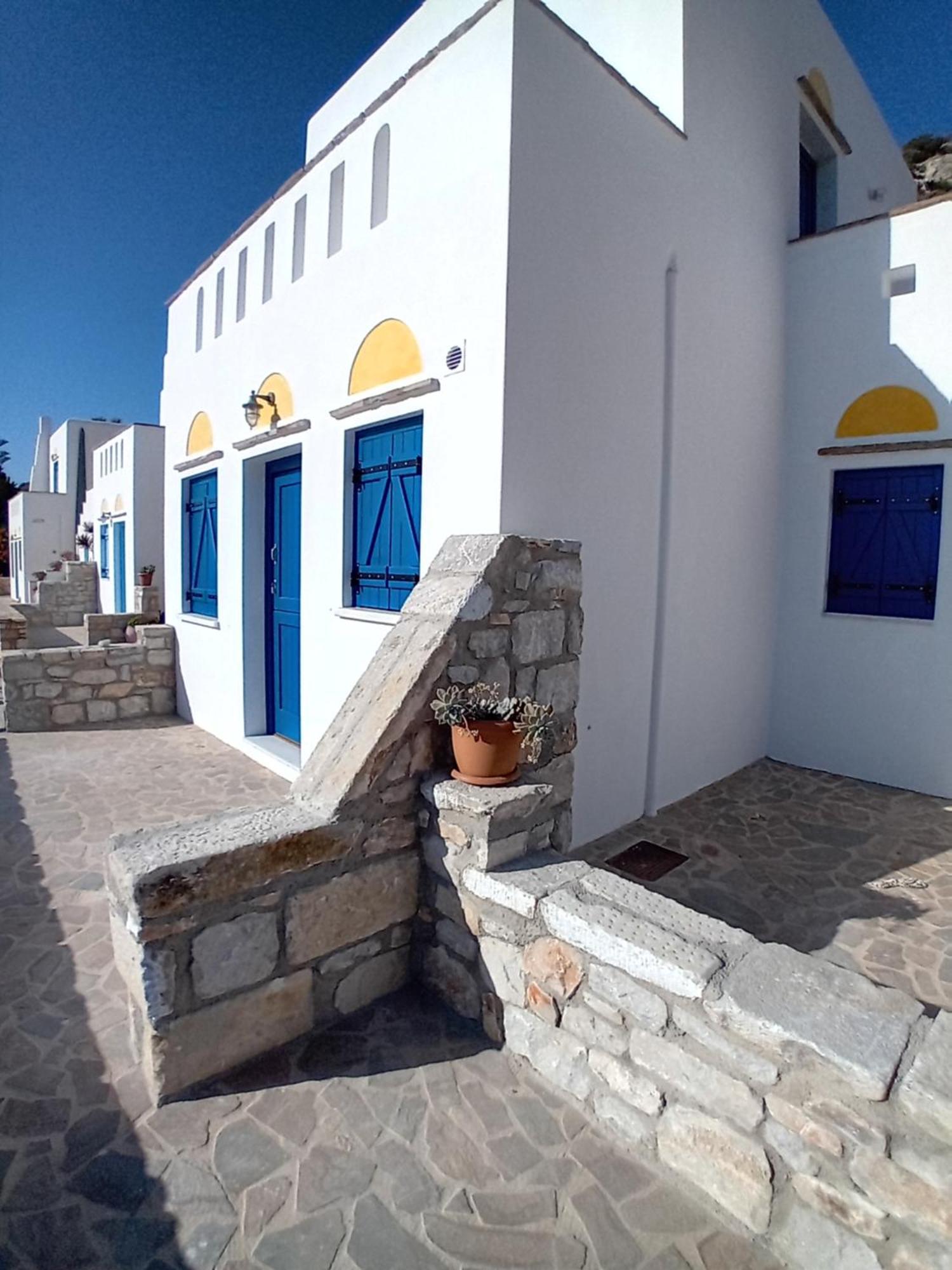 Blue Bliss Apartment Ambrami Exterior foto